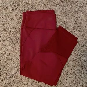 Victoria’s Secret Sport Capri Leggings